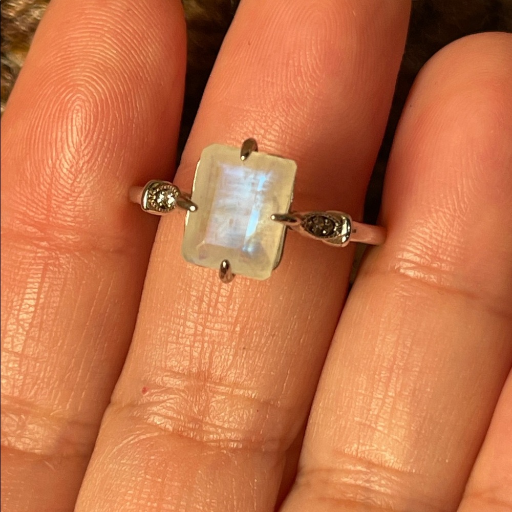 NWT Natural Moonstone 9.3x7.6mm Emerald Cut Ring in 925 Sterling Silver Size 8.5